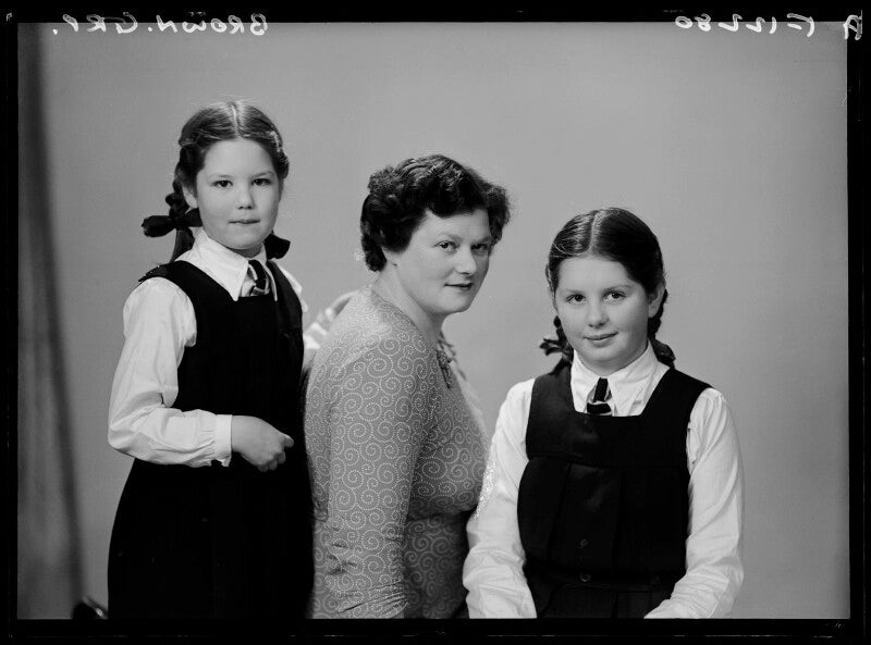 Sophie (née levene), lady george brown; frieda mary george brown; patricia janet george brown npg x99182