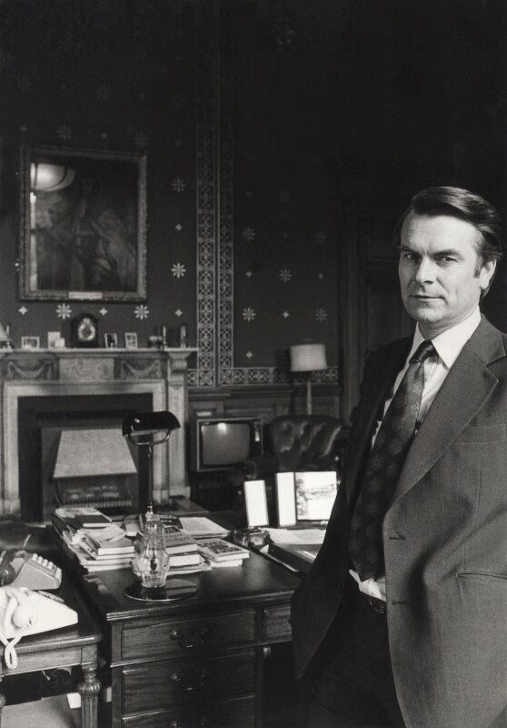 David anthony llewellyn owen, baron owen npg x68249