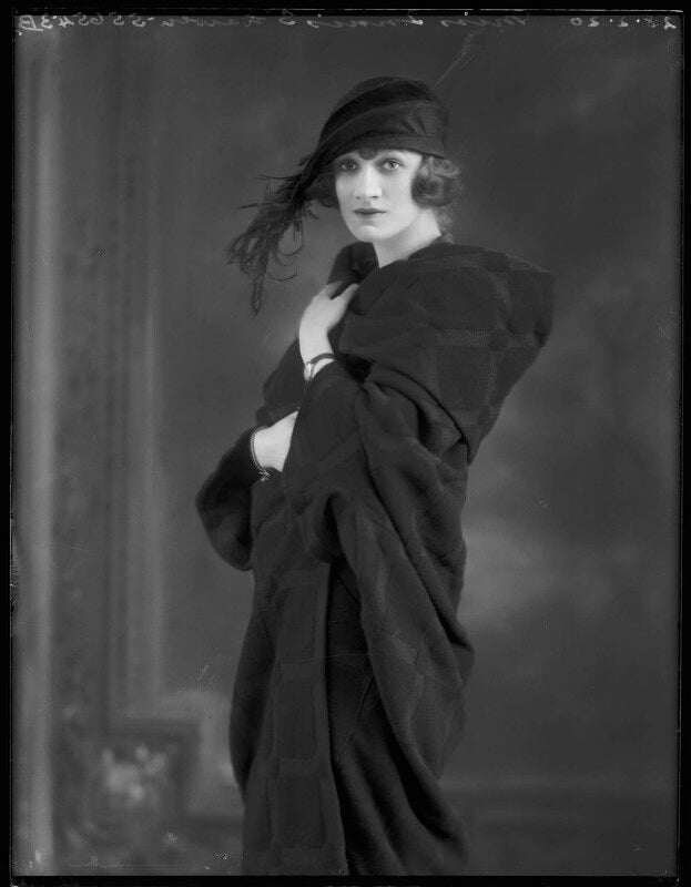 Innis shawen npg x153962