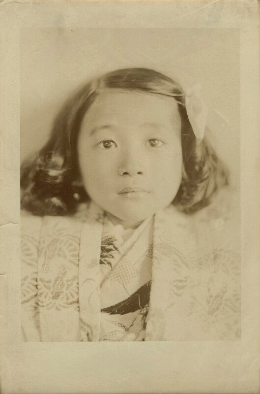 Unknown girl npg x128861