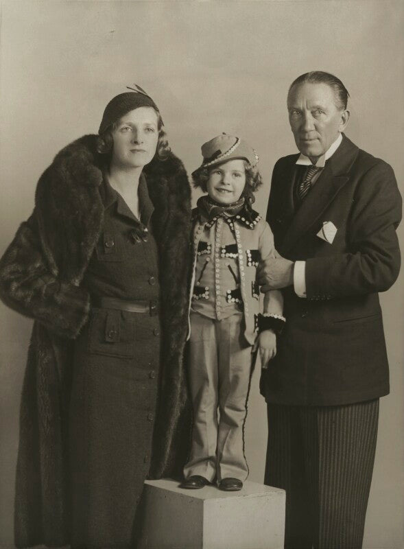 Dame gladys cooper; sally pearson (née cooper) as a 'coster boy'; sir gerald du maurier npg x85761