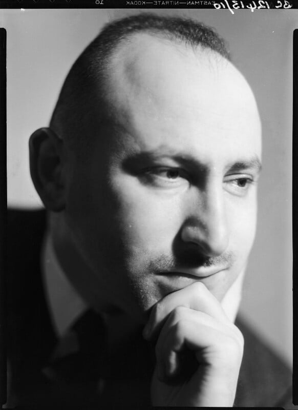 Eric hakim (or hakin) npg x19733