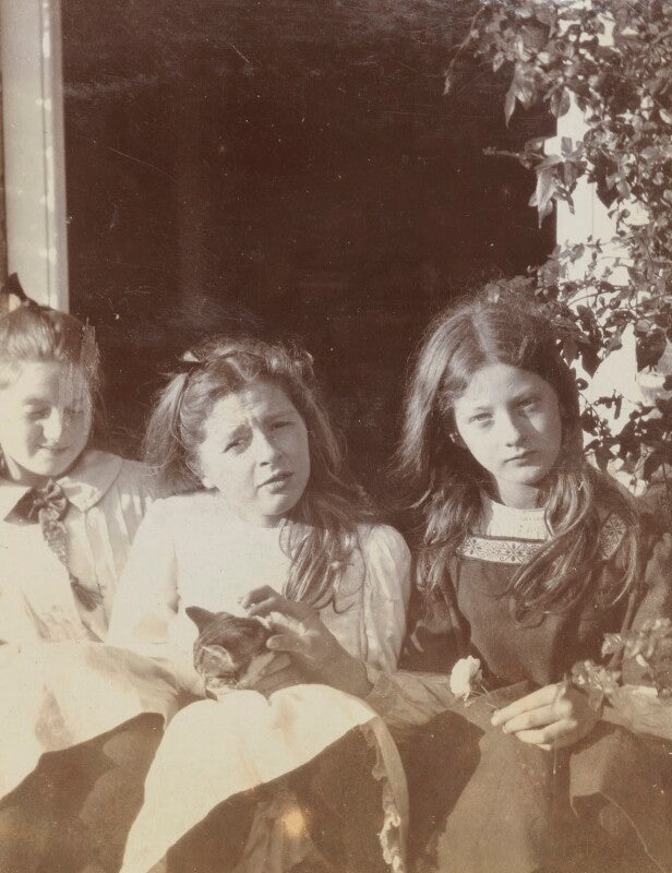 Julia frances strachey and friends npg ax160815