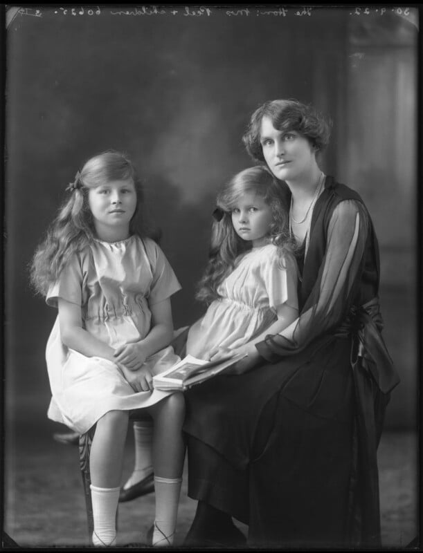 Joan peel; elizabeth home peel; mary gwendolen peel (née emmott) npg x121916