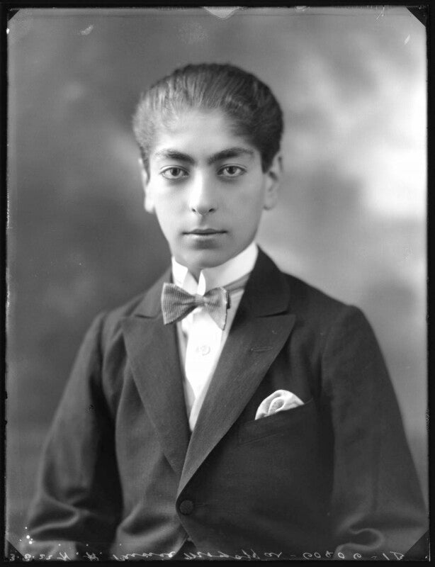 Prince mozaffar npg x122833