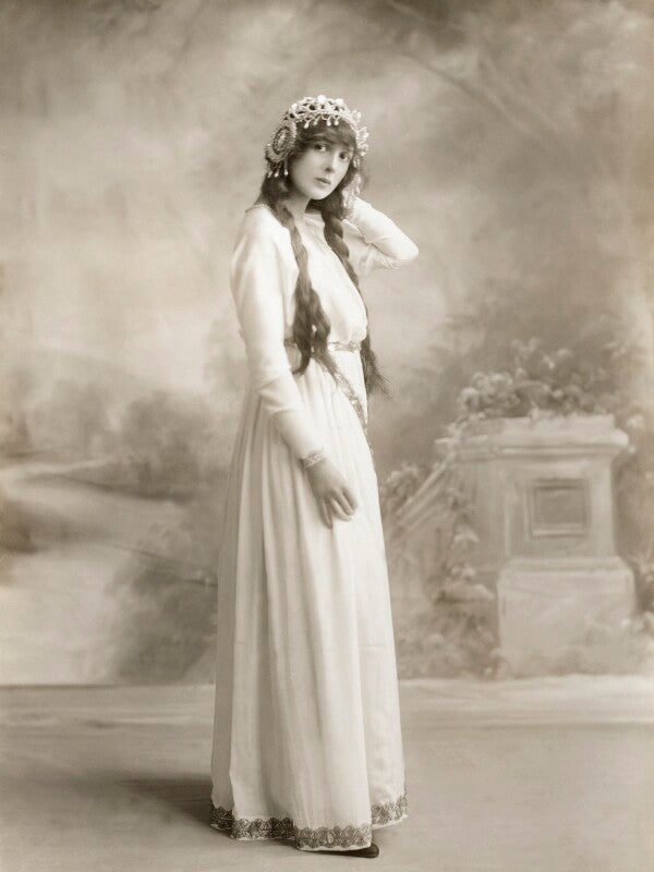 Julia james npg x85567