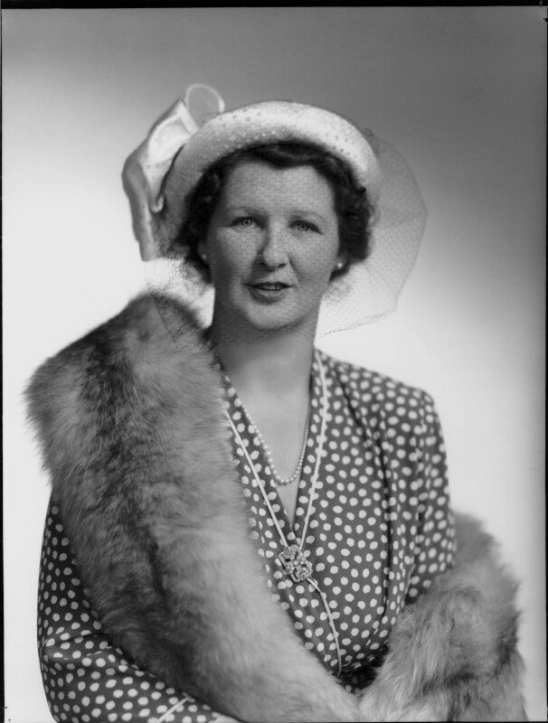 Hon. mabel nancy mercer ainscow (née siddlely) npg x97272