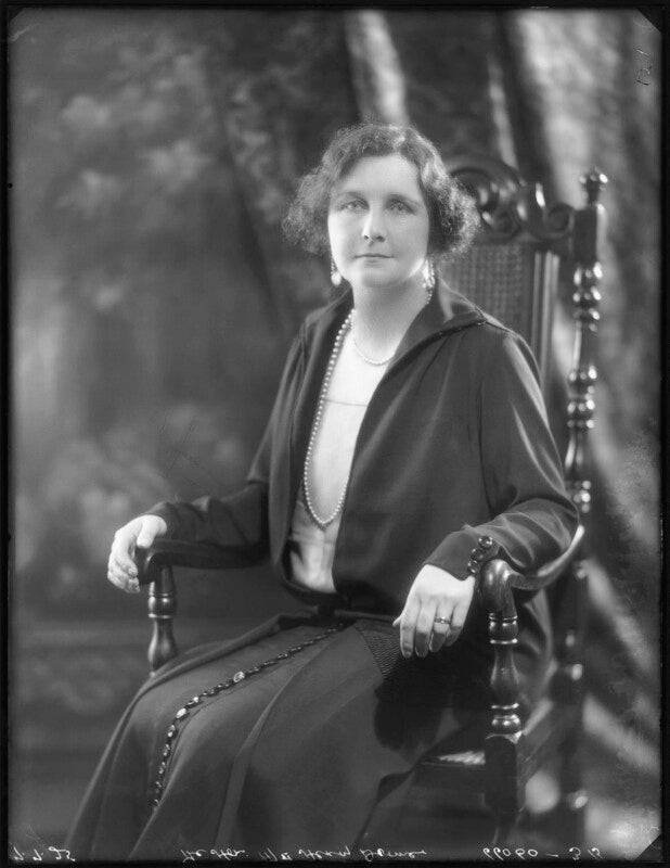 Hon. vanessa margaret dormer (née borwick) npg x123411