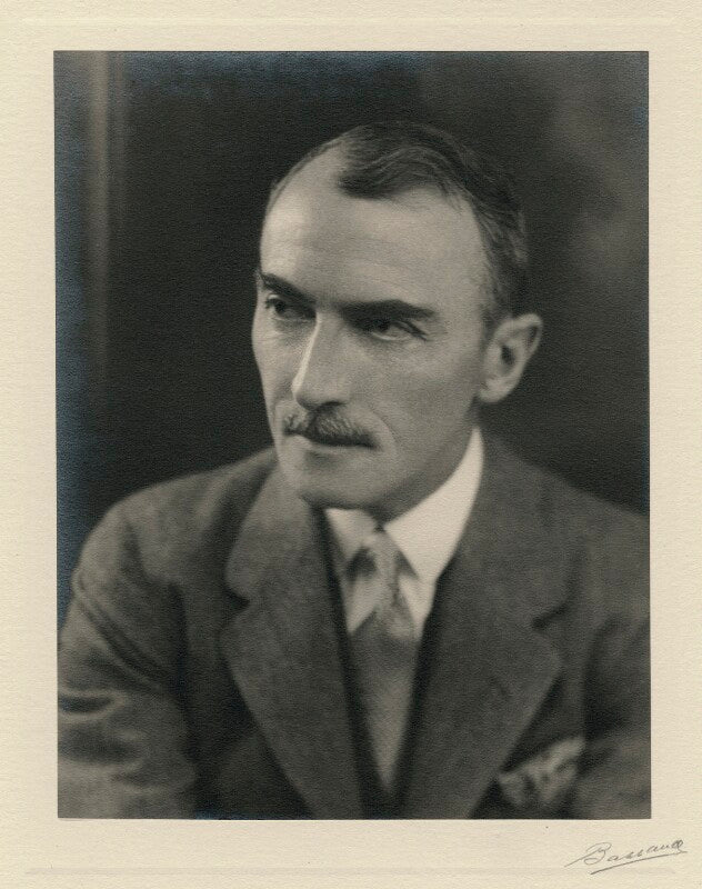 Dornford yates (cecil william mercer) npg x27148