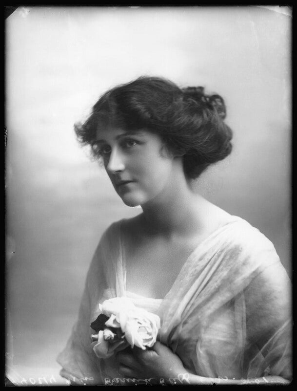 Carina cliff npg x101820