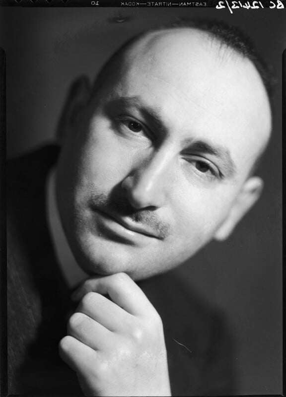 Eric hakim (or hakin) npg x19725