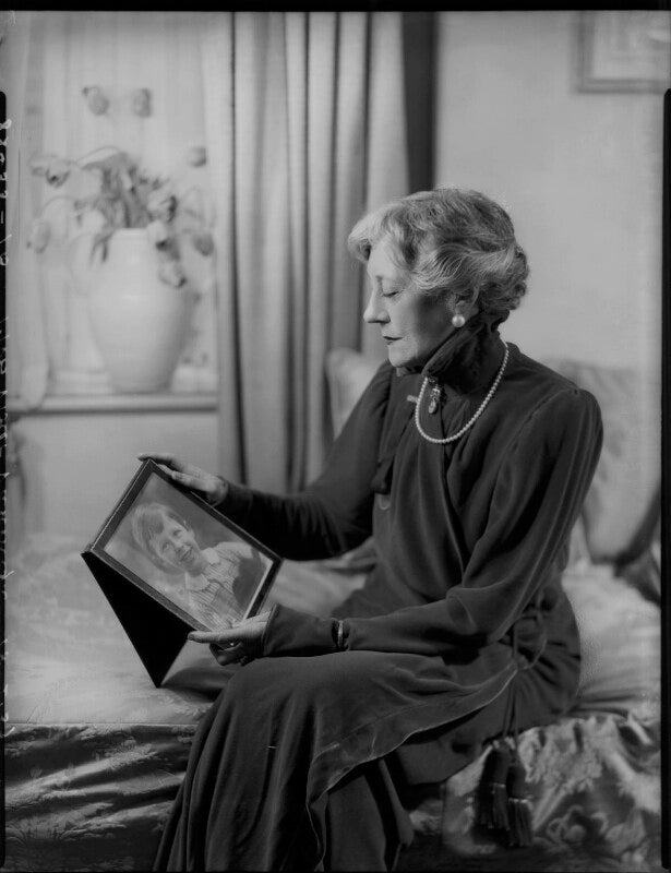 Violet vanbrugh (violet augusta mary barnes) npg x124429