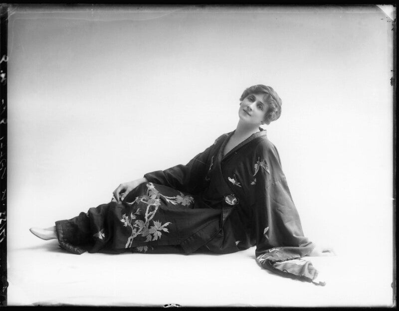 Valli valli (née valli knust) npg x101943