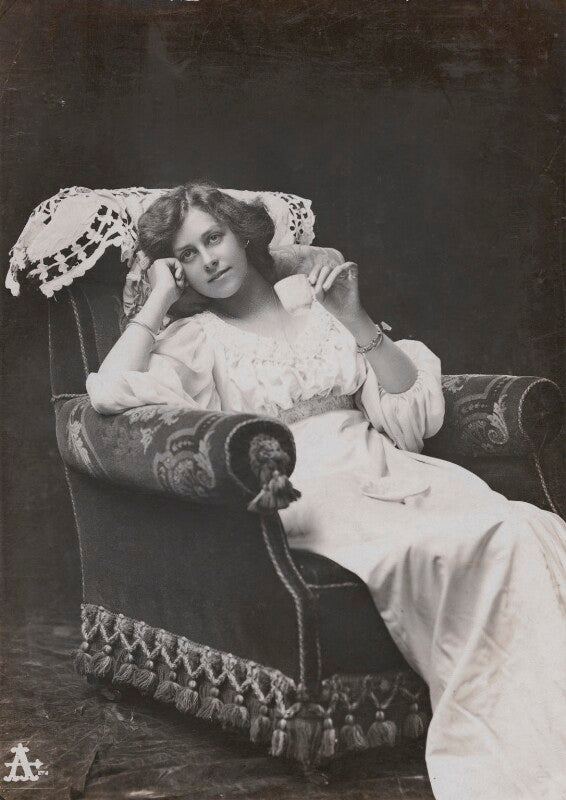 Dora barton npg x199064