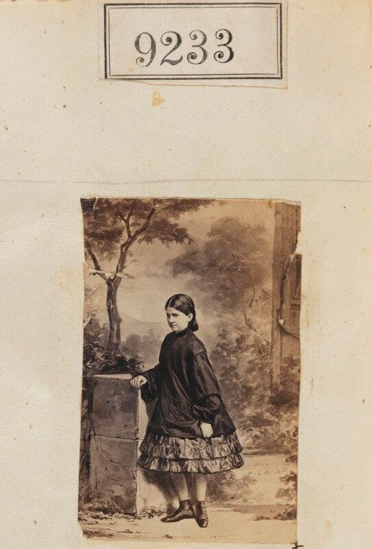 Unknown child npg ax59056