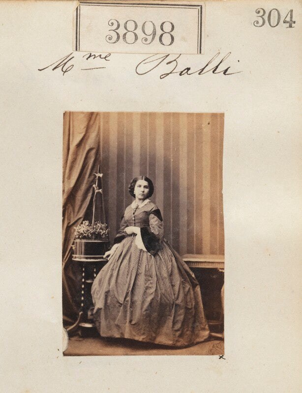 Madame ralli npg ax53283