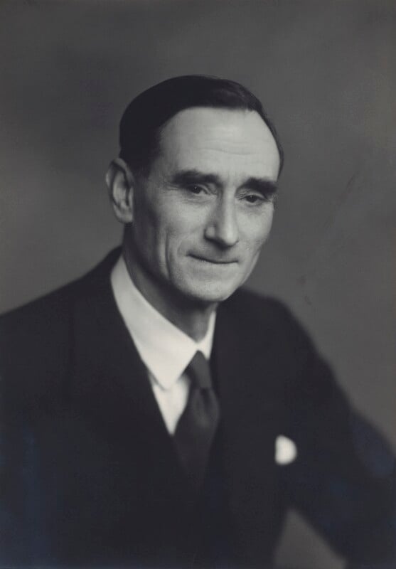 Bernard ashmole npg x163742