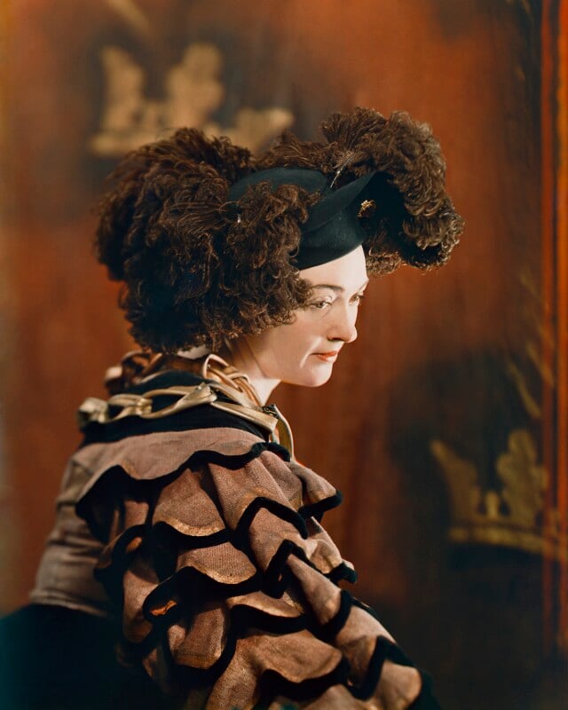 Laura cowie as gertrude in 'hamlet' npg x222433