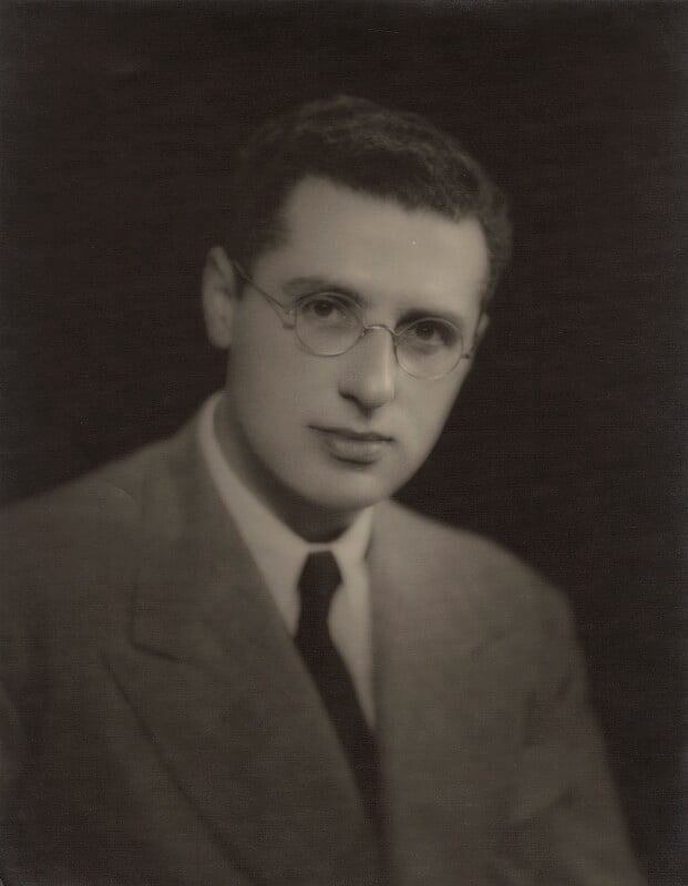 George dewey cukor npg x9100