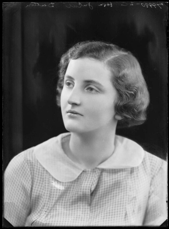 Hon. juliet elizabeth dutton npg x179436