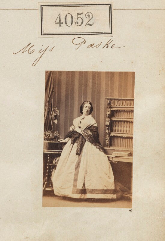 Miss paske npg ax54067