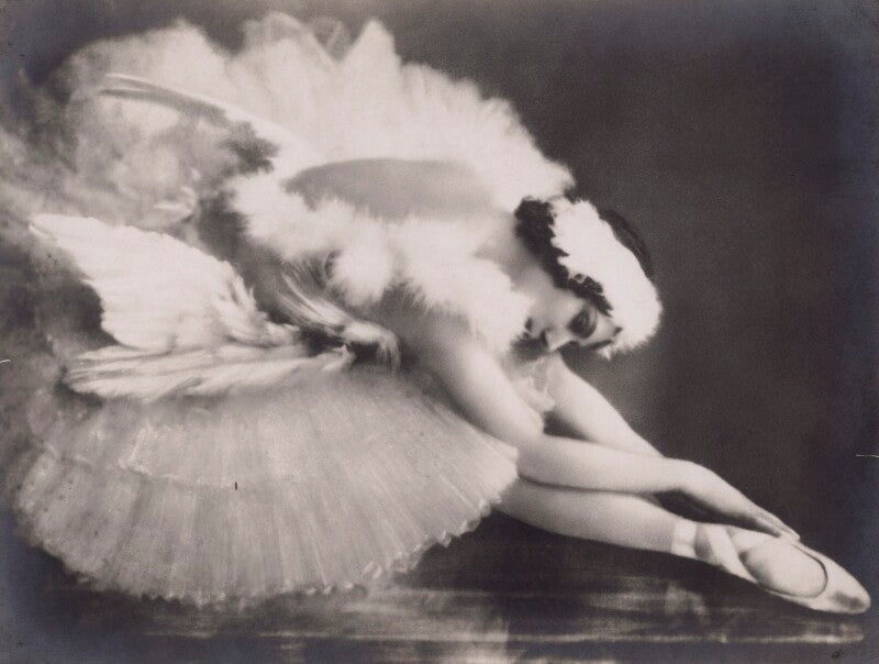 Anna pavlova in 'the dying swan' npg x139574