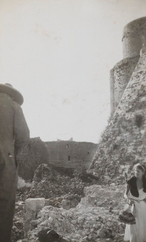 Winston churchill; comtesse phyllis de janzé (née boyd) npg ax183209