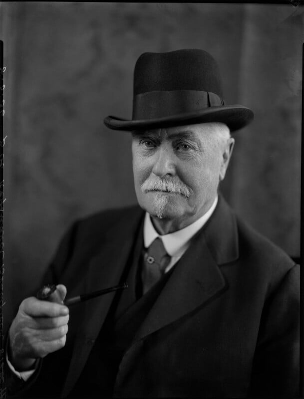 Sir reginald theodore blomfield npg x152153