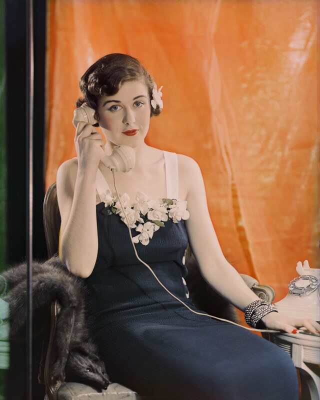 Molly bishop (daimler car hire advertisement) npg x220377