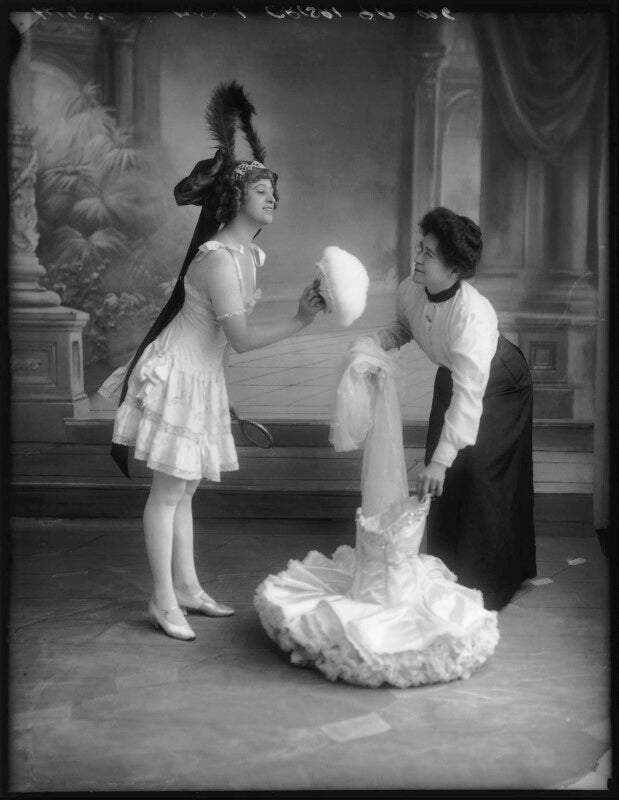 Ida crispi as gaby deslys; known woman in the revue 'everybody's doing it' npg x102797