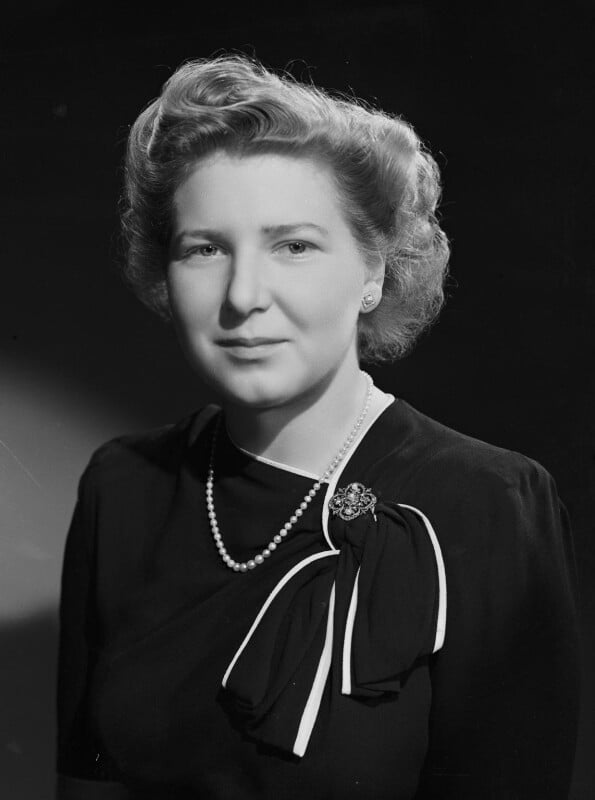 Lady kenya eleanor tatton brown (née kitchener) npg x73440