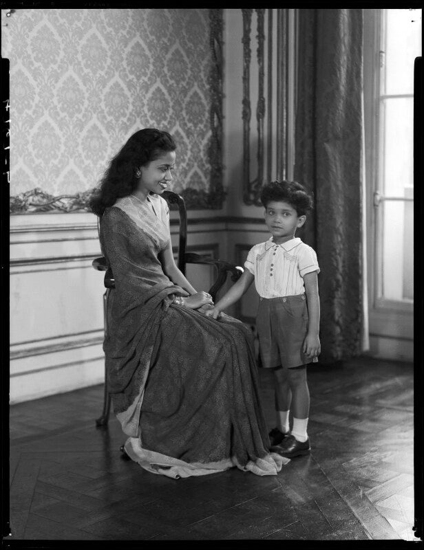 Sheila dodanwela with child npg x97512
