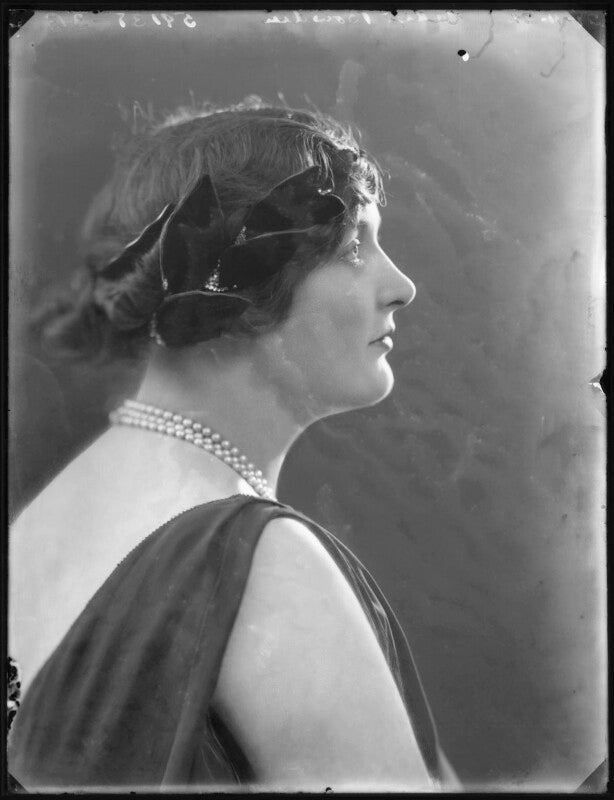 Muriel smythe (née ker douglas), lady bowden npg x121231