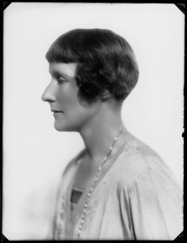 Hon. eleanor gertrude bertie roberts (née pakington) npg x124602