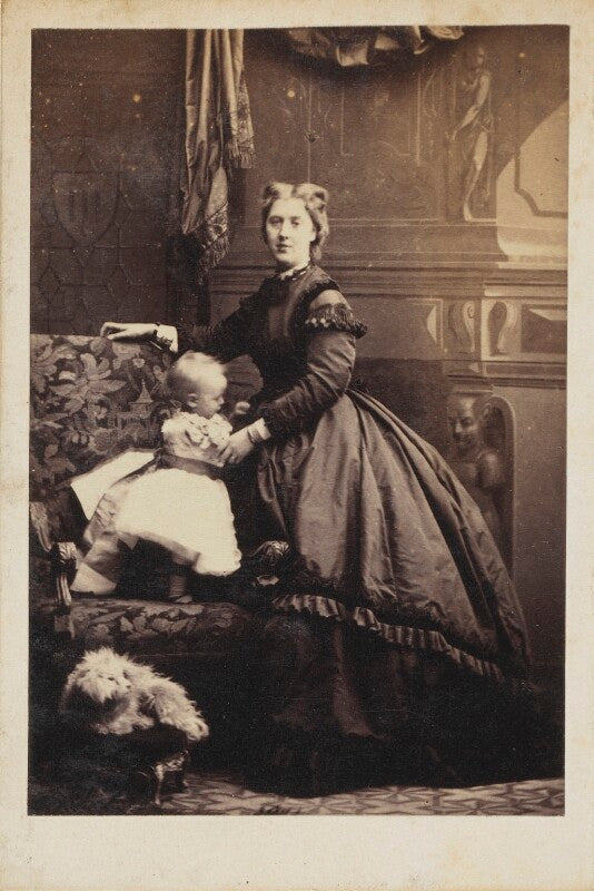 Mabel violet duncombe (née graham), countess of feversham; hon. hubert ernest valentine duncombe npg ax9722