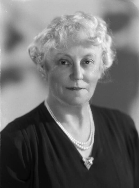 Ethel anita (née fryar), lady bowater npg x155767