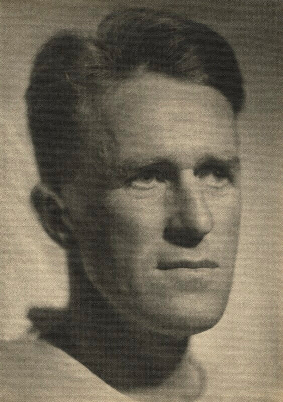 T.e. lawrence npg ax3425