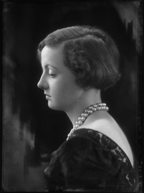 Hon. rosemary sylvia esson scott (née cary, later mrs mayhew) npg x153919