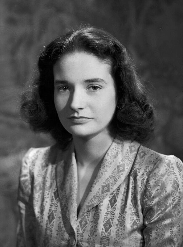 Hon. diana phyllis macauley (née berry) npg x73302