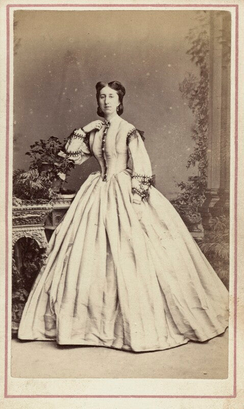 Caroline margaret ('lina') (née chapman), lady chapman npg ax46312
