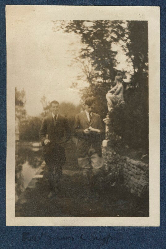 Robert graves; siegfried sassoon npg ax140909