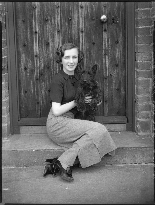 Hon. elizabeth mary lionel margaret healing (née petre) npg x37369