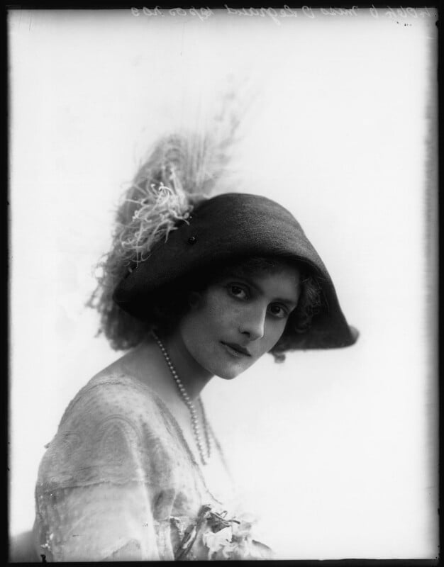 Phyllis le grand npg x102279