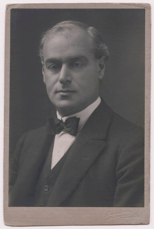 Sir (cyril) arthur pearson, 1st bt npg x138954