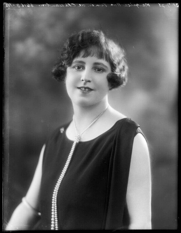 Marquise nora vivien de châteaubrun (née lynch) npg x158423