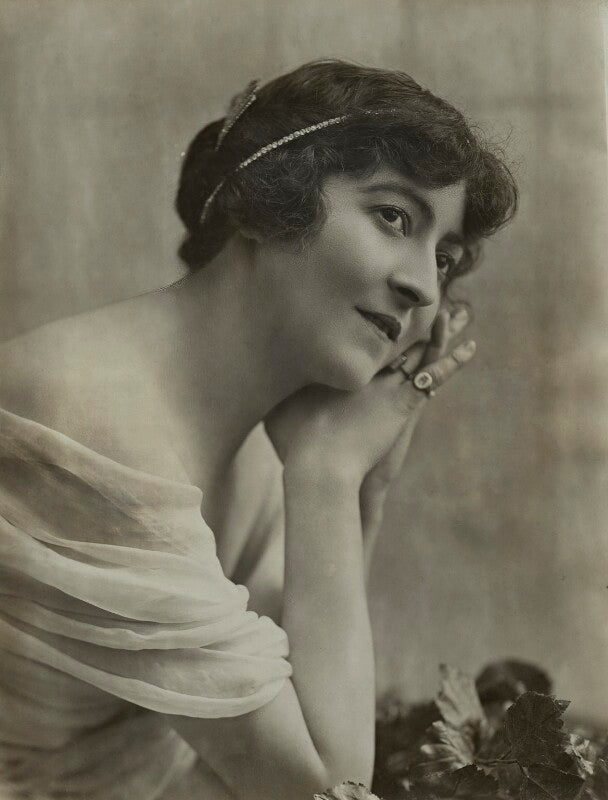 Rhona vedra npg x84972