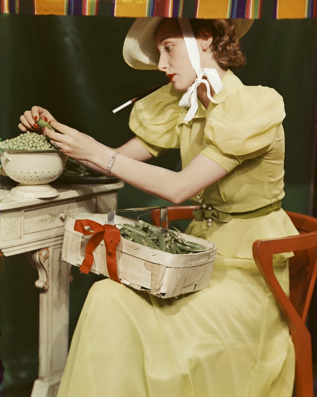 Shelling peas (rosemary chance (née gregory hood)) npg x220586