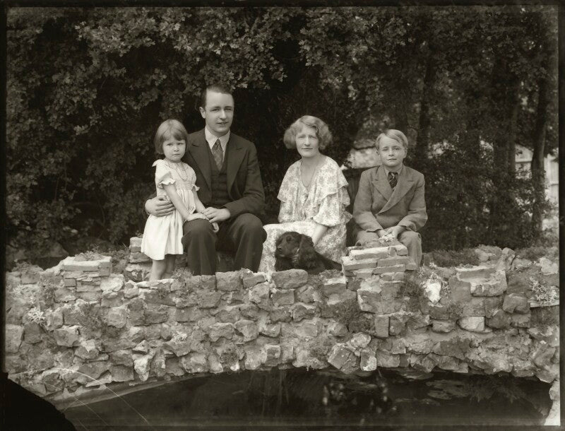 'lady mabel lunn and family' npg x150907