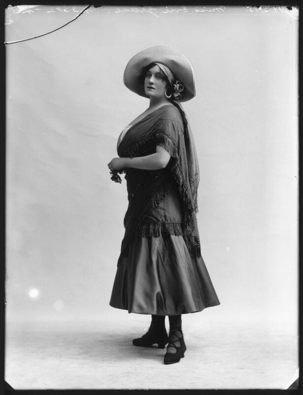 Evie greene npg x80522