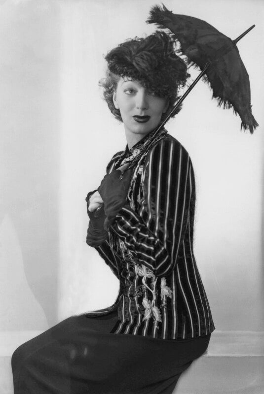Gertrude lawrence as eliza doolittle in 'pygmalion' npg x29460